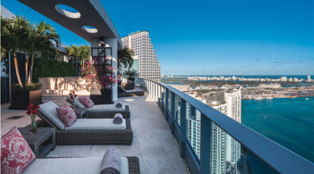 freelance copywriter